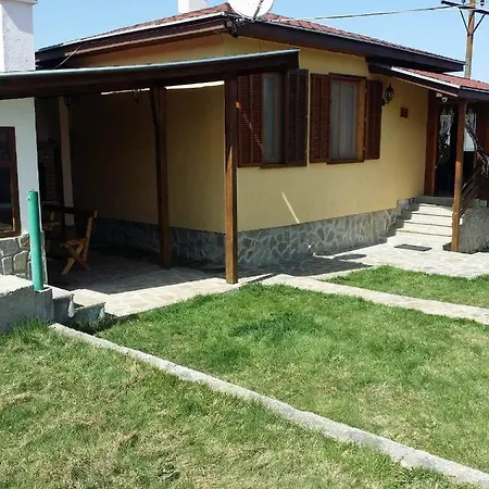 Bobi Villa *